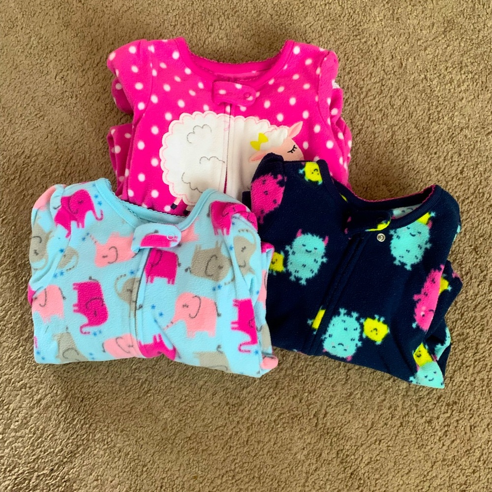 Carter’s baby  girls 12 month PJs